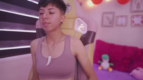 Snapshot of tommy_blue1 chatting on 02.19.25 Blue online show from 02.19.25