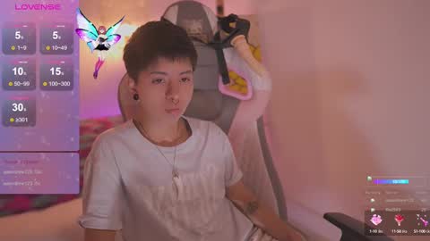 Snapshot of tommy_blue1 chatting on 09.10.25 Blue online show from 09.10.25