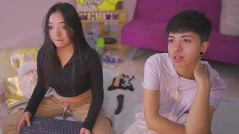 Blue  online show from 12.05.25