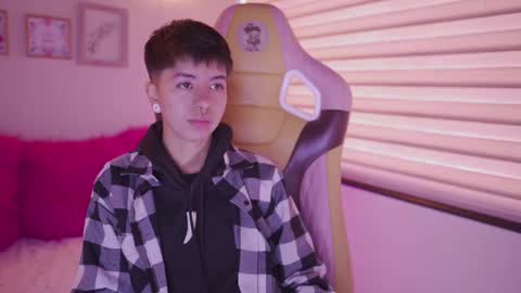 Blue  online show from 02.19.26