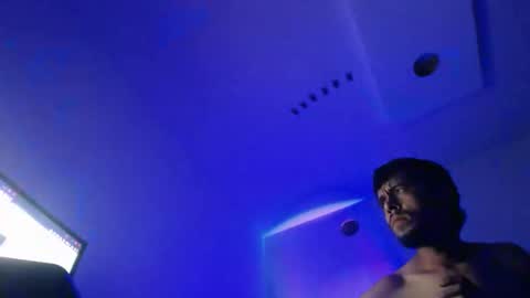 Snapshot of tommy_c0rtez chatting on 01.23.25 Thomas online show from 01.23.25