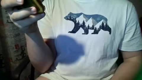 Tommi Li online show from 12.02.24