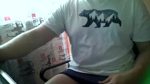 Tommi Li online show from 12.07.24