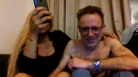 Snapshot of tommyandtomara chatting on 04.15.26 tommyandtomara online show from 04.15.26
