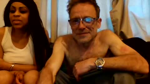 Snapshot of tommyandtomara chatting on 04.28.26 tommyandtomara online show from 04.28.26