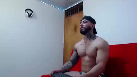 Snapshot of tommyblessd1 chatting on 02.24.25 Steven online show from 02.24.25