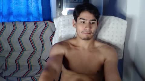 tommycutee21 online show from 12.02.25