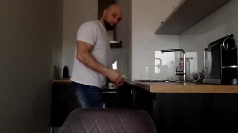 Thomas Fit online show from 02.23.25