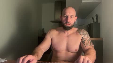 Thomas Fit online show from 09.30.25