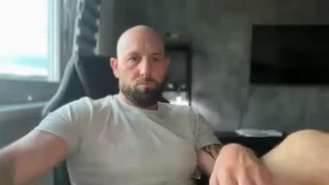 Snapshot of tommyx01 chatting on 07.19.26 Thomas Fit online show from 07.19.26