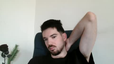 Snapshot of tomylind chatting on 04.21.26 Onlyfans - Tomylind keep you in touch there online show from 04.21.26