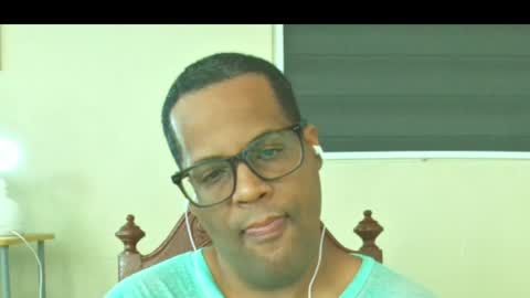 Snapshot of toni2814 chatting on 04.25.26 Antonio online show from 04.25.26