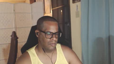 Snapshot of toni2814 chatting on 05.09.26 Antonio online show from 05.09.26