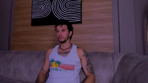 Snapshot of tonny__08 chatting on 11.24.25 Tonny online show from 11.24.25