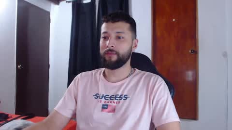 Snapshot of tony__ribas chatting on 04.01.26 Tony Ribas. online show from 04.01.26