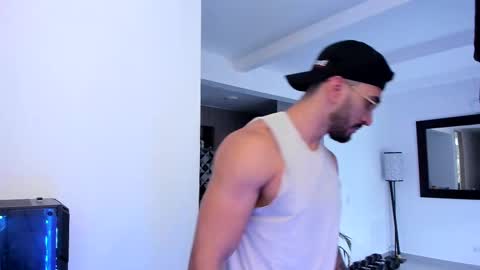 tony muscle1 online show from 02.27.25