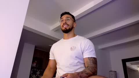 tony muscle1 online show from 01.31.26