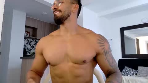 tony muscle1 online show from 02.14.26