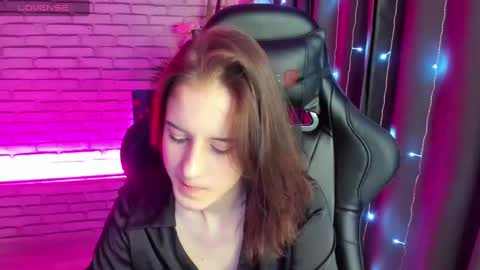 Snapshot of tonya_gray chatting on 12.20.24 tonya_gray online show from 12.20.24