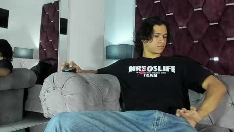 Snapshot of tonybenedetti chatting on 04.19.26 Tony Benedetti online show from 04.19.26