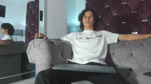 Snapshot of tonybenedetti chatting on 05.03.26 Tony Benedetti online show from 05.03.26
