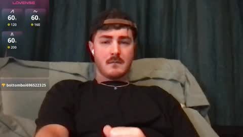 Snapshot of tonydigitt chatting on 01.15.26 tonyd online show from 01.15.26