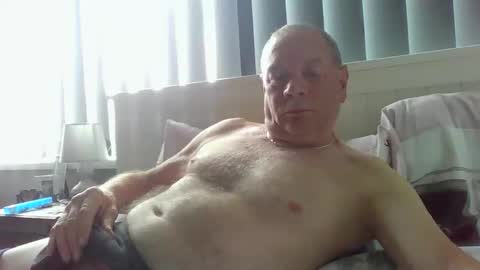 tonygibbson62 online show from 05.31.26