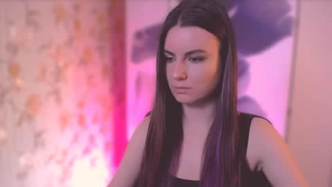 Snapshot of too_beautiful chatting on 03.02.25 Elizabeth online show from 03.02.25