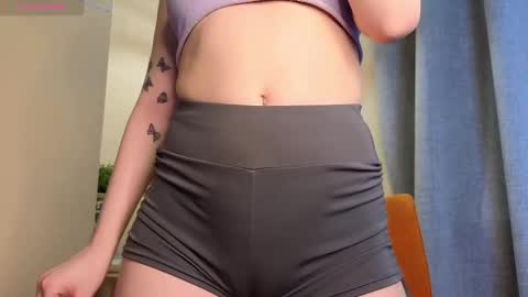 Hey hey Im Megan Pvt open. Im very glad to see you here online show from 03.05.25