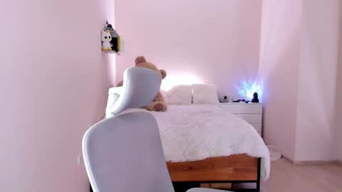 toohornyserj online show from 02.14.25