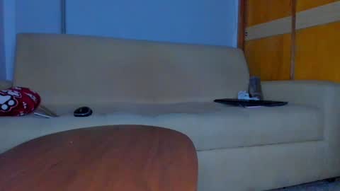 Snapshot of toonnydee chatting on 02.04.25 Tony Dee online show from 02.04.25