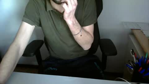 Snapshot of topg84 chatting on 05.18.26 Topg84 online show from 05.18.26