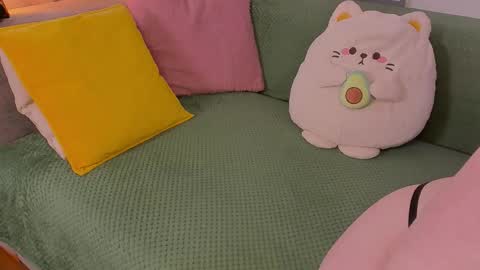 Snapshot of tori_the_witch chatting on 10.10.25 Tori online show from 10.10.25