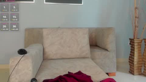 Tori Cross online show from 01.23.25