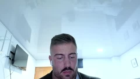 Snapshot of toro_arrapato chatting on 03.19.26 toro_arrapato online show from 03.19.26