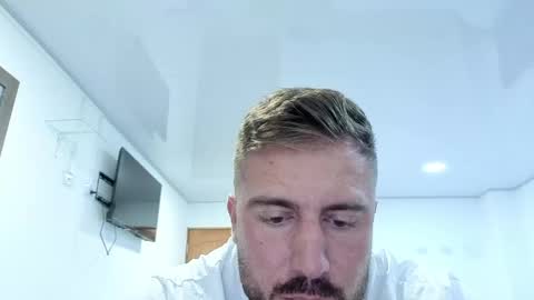 Snapshot of toro_arrapato chatting on 03.29.26 toro_arrapato online show from 03.29.26