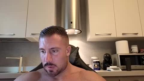 Snapshot of toro_arrapato chatting on 05.25.26 toro_arrapato online show from 05.25.26