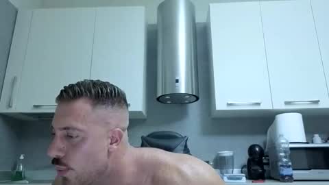 Snapshot of toro_arrapato chatting on 05.28.26 toro_arrapato online show from 05.28.26