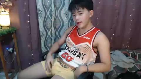 Toshiro online show from 03.04.25