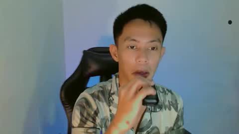 Snapshot of touch_of_alison chatting on 10.10.25 Alison online show from 10.10.25