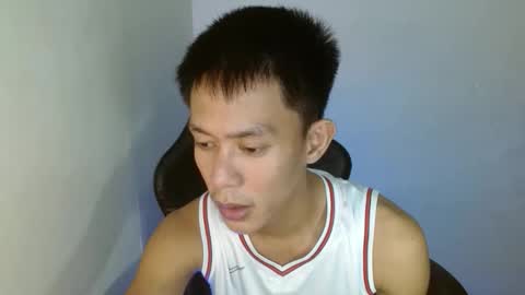 Snapshot of touch_of_alison chatting on 11.26.25 Alison online show from 11.26.25