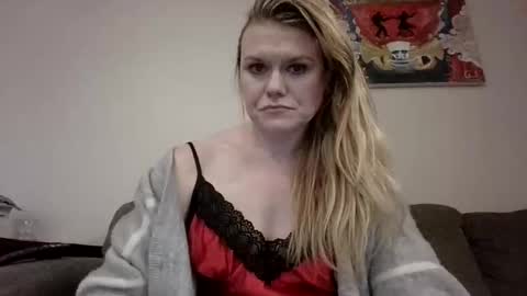 Snapshot of tough_as_scars chatting on 11.23.25 tough_as_scars online show from 11.23.25