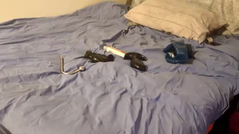 toxic2lust online show from 02.22.26