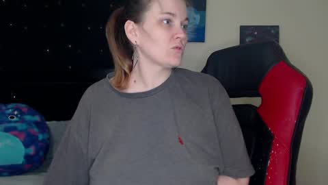 Snapshot of toxiclilly chatting on 12.10.24 Lilly Miss Mistress Goddess Maam Queen Boss online show from 12.10.24