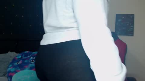 Snapshot of toxiclilly chatting on 03.01.25 Lilly Miss Mistress Goddess Maam Queen Boss online show from 03.01.25