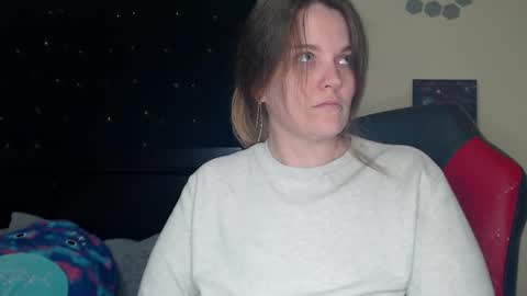 Snapshot of toxiclilly chatting on 03.11.25 Lilly Miss Mistress Goddess Maam Queen Boss online show from 03.11.25