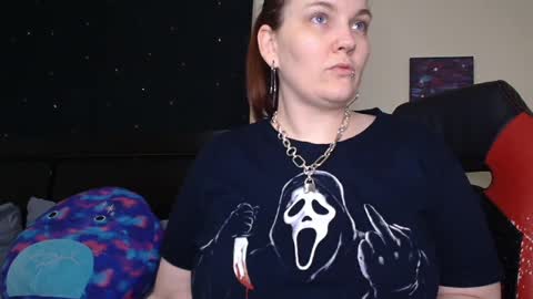 Snapshot of toxiclilly chatting on 09.14.25 Lilly Miss Mistress Goddess Maam Queen Boss online show from 09.14.25