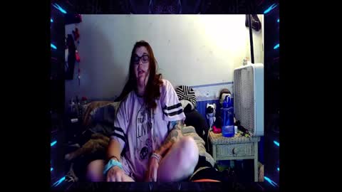 Toxiclove1311 online show from 10.07.25