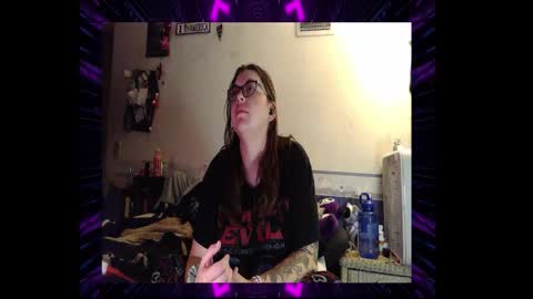 Toxiclove1311 online show from 01.06.26