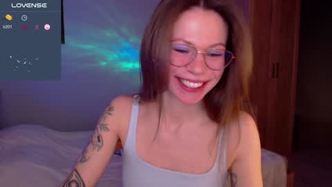 Snapshot of toxkiss chatting on 12.27.24 toxkiss online show from 12.27.24